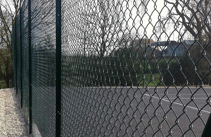 Producent siatki ogrodzeniowej w Zawierciu